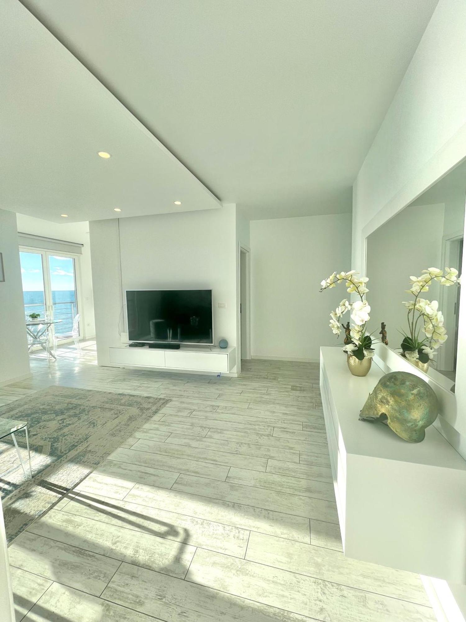Durres Currila Modern Luxury Stunning Beach Views Exterior foto